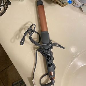 Hairitage Curling Iron